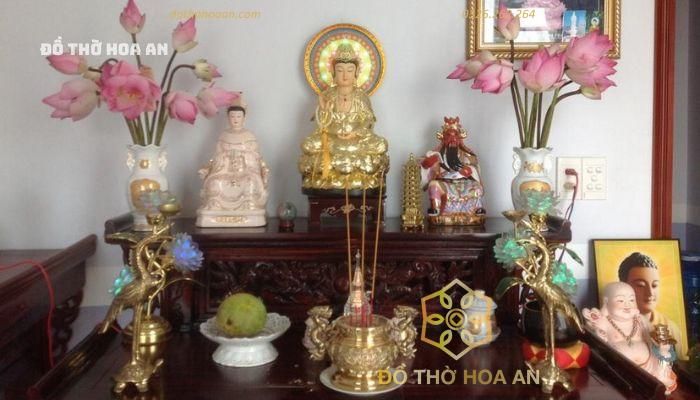 Việc thờ Phật sẽ giúp gia chủ tu tập sự nhân từ, rời xa cái ác