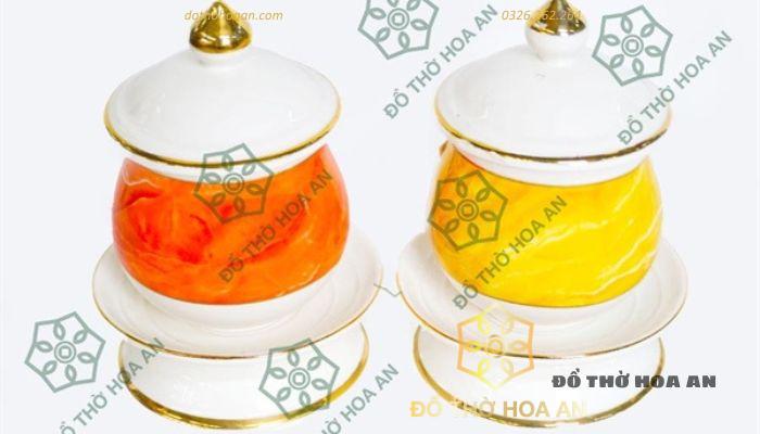 Hũ, chóe đựng muối, gạo cúng phải dùng mới