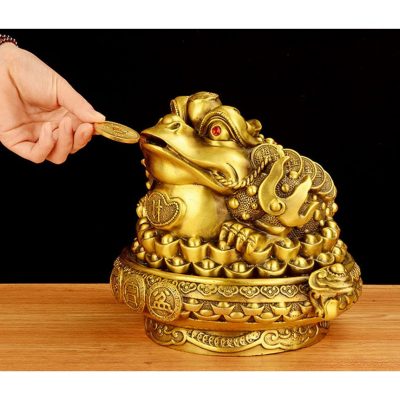 Ông Thiềm Thừ đặt như nào là đúng, kích được tài lộc