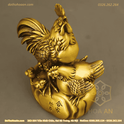 Tượng Đồng Gia Đình Gà