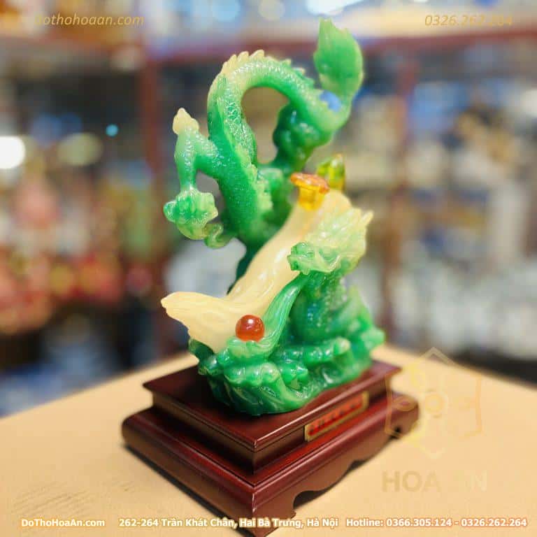 Thanh Long Nhả Ngọc Cuộn Củ Cải
