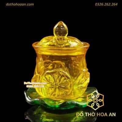 Chóe Thờ Lưu Ly Vàng