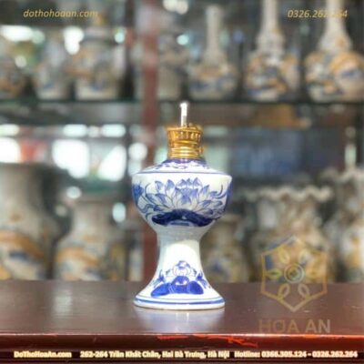 Đèn Dầu Hoa Sen Men Ngọc