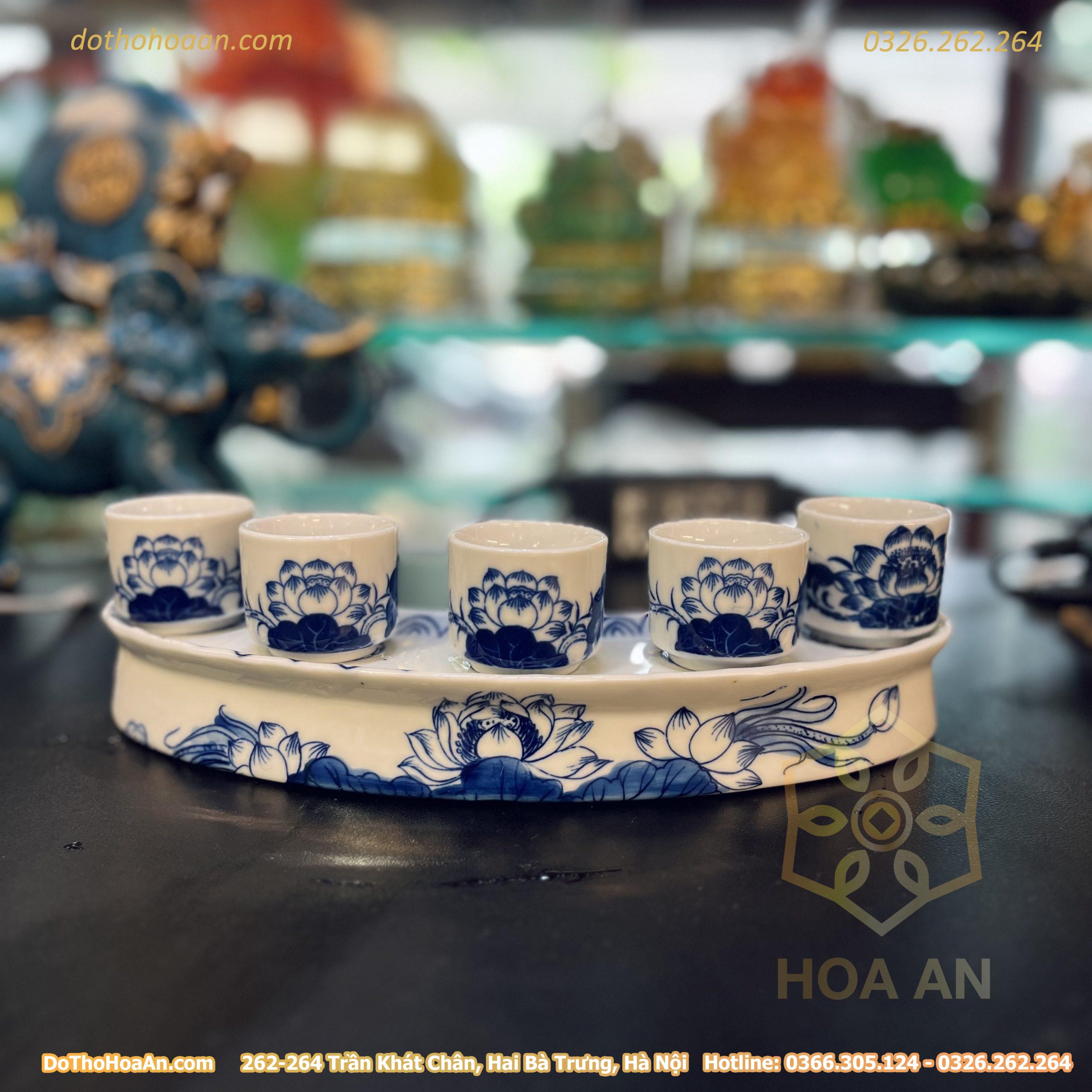 Khay/ Kỷ Nước 5 Chén Hoa Sen Men Lam