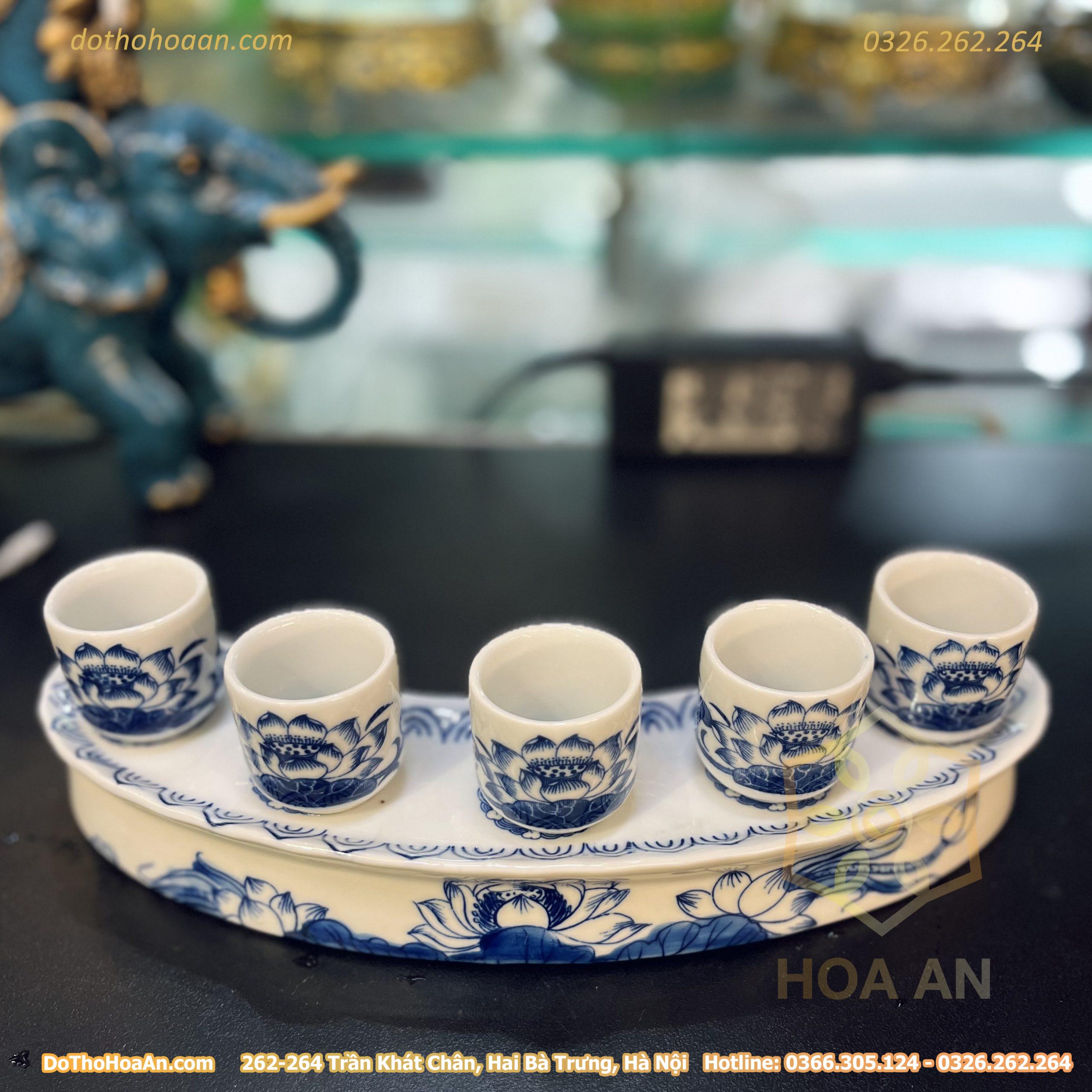 Khay/ Kỷ Nước 5 Chén Hoa Sen Men Lam