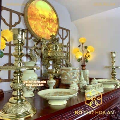 Bộ Đồ Thờ Thần Linh Men Vàng Ngà BĐTTLMV011
