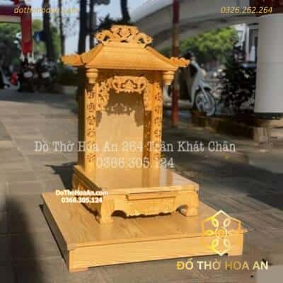 Bàn Thờ Thần Tài Mái Chùa Gỗ Xoan Màu Vàng