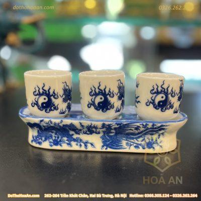 Khay/ Kỷ 3 Chén Nước Rồng Thẳng Men Lam