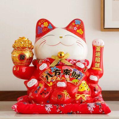 Mèo Thần Tài Đỏ Bát Phương Chiêu Tài