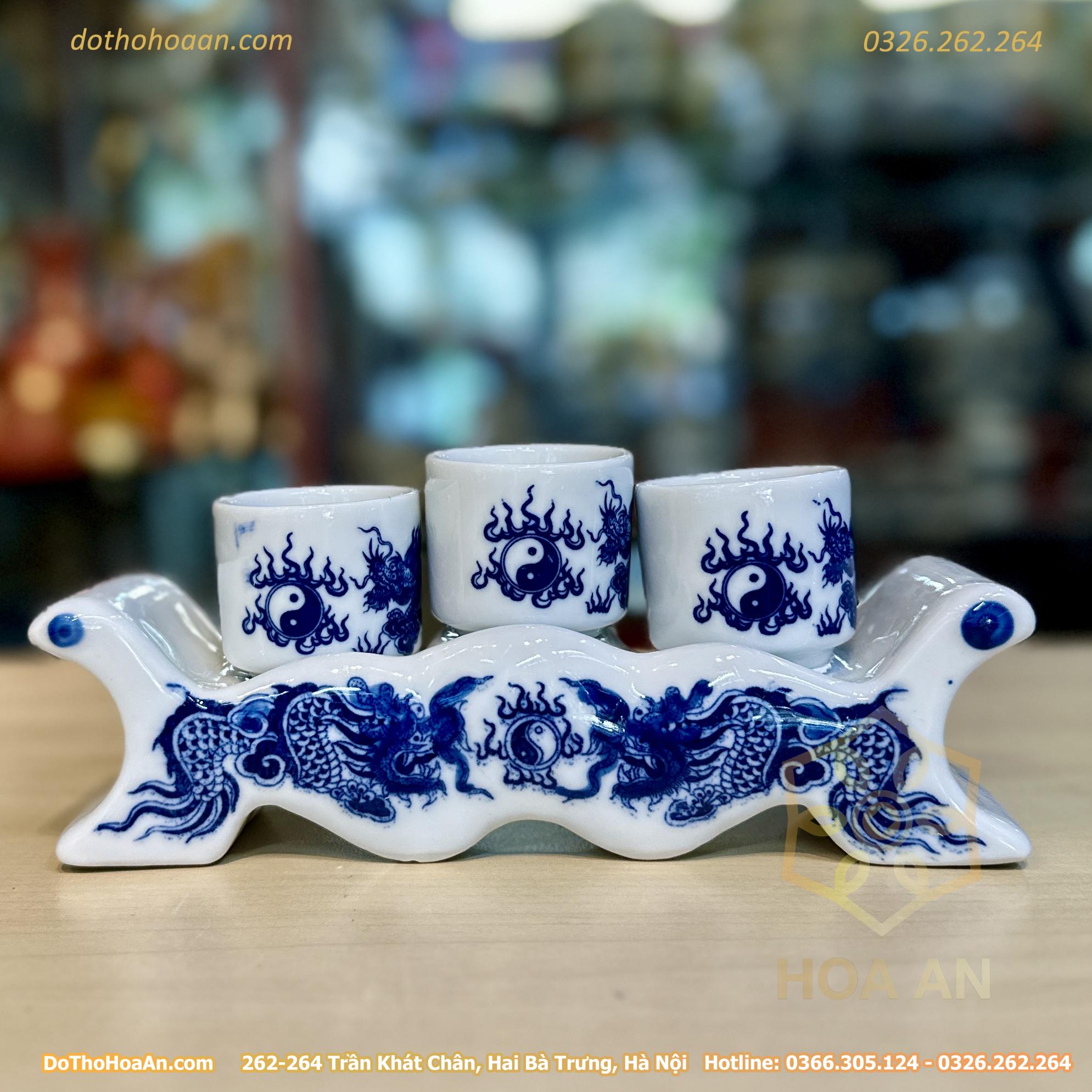 Kỷ Ngai 3 Chén Men Lam