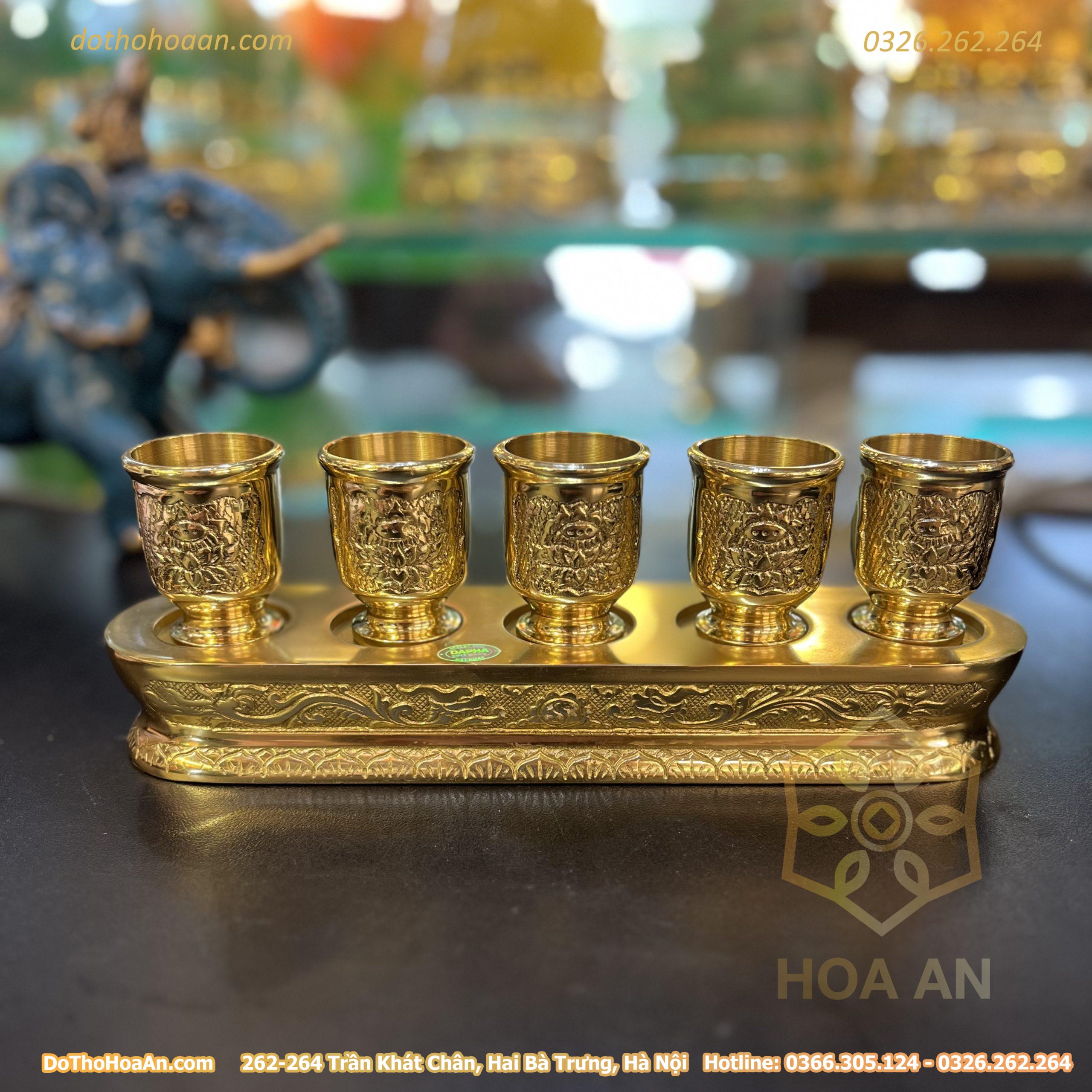 KỷKhay Nước 5 Chén Đồng Vàng (2) Kỷ/Khay Nước 5 Chén Đồng Vàng