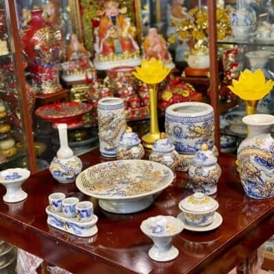 Bộ Đồ Thờ Thần Linh Men Rạn Đắp Nổi BDTTLMR032
