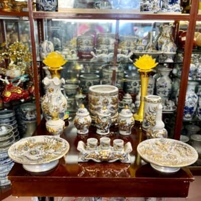 Bộ Đồ Thờ Thần Linh Men Rạn Vẽ Vàng1