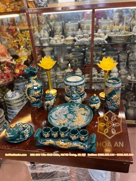Bộ Đồ Thờ Thần Linh Men Xanh Lục Bảo2 Bộ Đồ Thờ Thần Linh Men Xanh Lục Bảo2