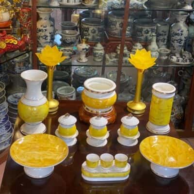 Bộ Đồ Thờ Thần Linh Sứ Vân Đá Vàng2