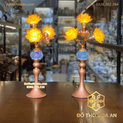 Đèn Thờ Hoa Sen 3 Bông Lưu Ly Thân Hợp Kim