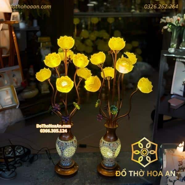 Đèn Thờ Hoa Sen 5 Bông Lưu Ly Thân Sứ1 Đèn Thờ Hoa Sen 5 Bông Lưu Ly Thân Sứ1