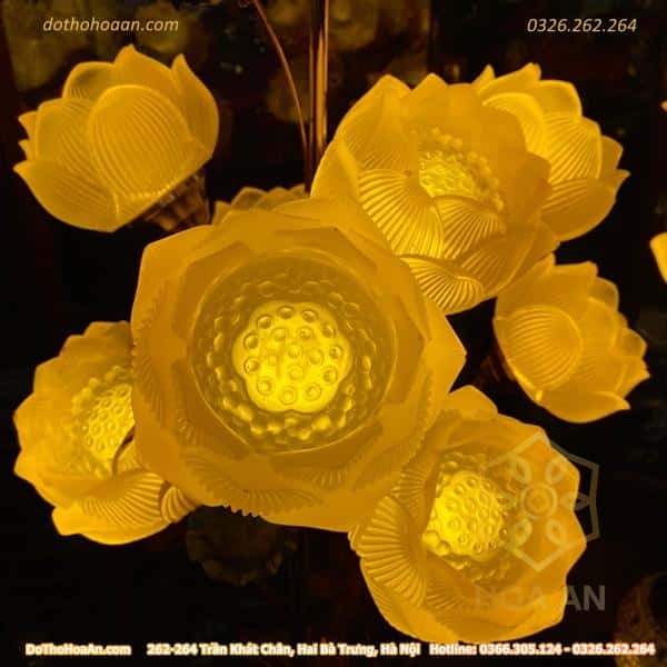 Đèn Thờ Hoa Sen 9 Bông Lưu Ly Thân Sứ3