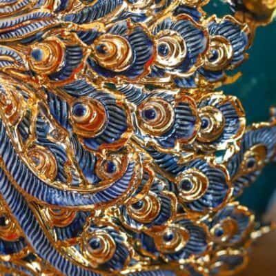 Bình Hút Lộc Công Đào Đuôi Xoè Men Xanh Lá Đắp Nổi Vẽ Vàng 24K2