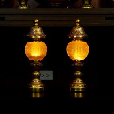 Đèn Thờ Chóp Gấm Lưu Ly1