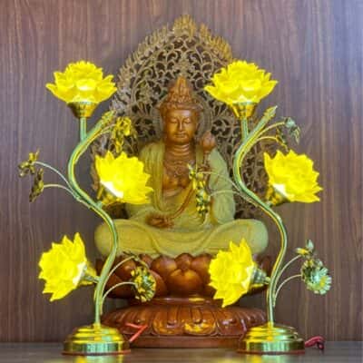 Đèn Thờ Hoa Sen 3 Bông Lưu Ly Thân Cong3