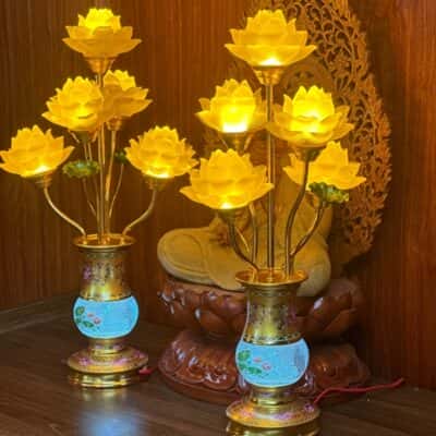 Đèn Thờ Hoa Sen 5 Bông Lưu Ly Thân Ngọc Gấm2