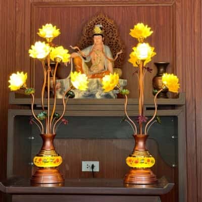 Đèn Thờ Hoa Sen 5 Bông Lưu Ly Thân Ngọc Vàng1