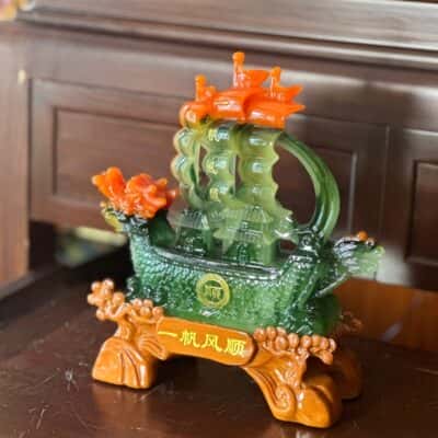 Thuyền Rồng Xanh Phong Thuỷ1