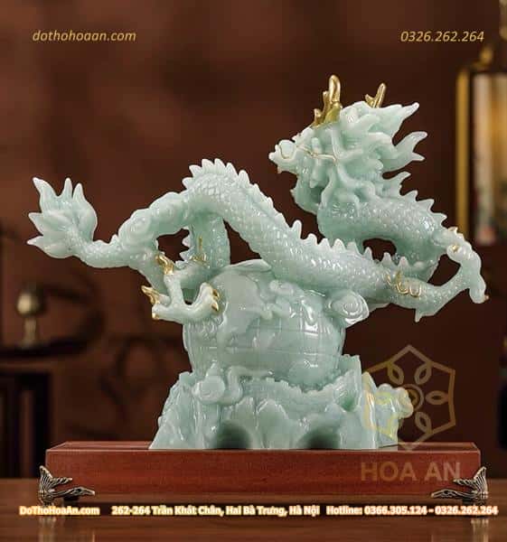 Tượng Rồng Xanh Ôm Địa Cầu2