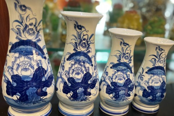 Lọ Hoa Dáng Huệ Hoa Sen Men Trắng