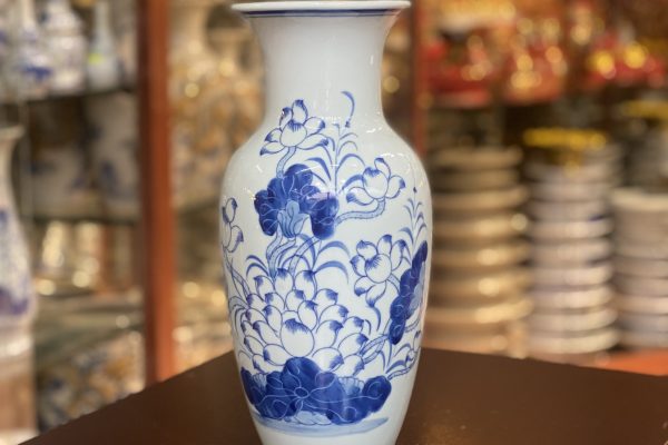 Lọ Hoa Dáng Lục Bình Hoa Sen Men Ngọc