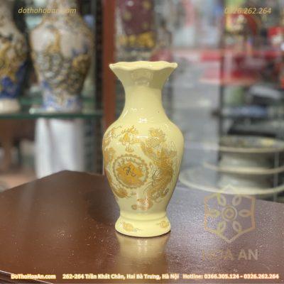 Lọ Hoa Dáng Lục Bình Men Vàng Ngà