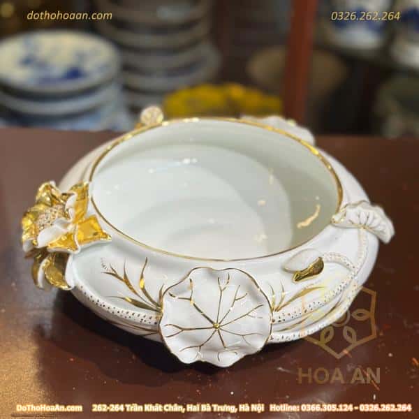 Bát Thả Hoa/ Bát Minh Đường Tụ Thuỷ Liên Hoa Men Trắng Vẽ Vàng Màu Trắng1