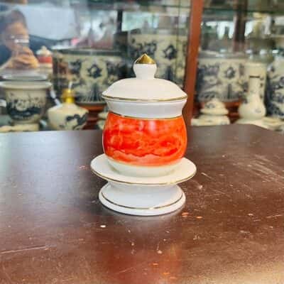 Chóe Thờ Vân Đá Đỏ