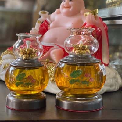 Đèn Dầu Thủy TinhTrắng Hình Hoa Sen S11