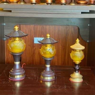 Đèn Thờ Chóp Sen Vàng