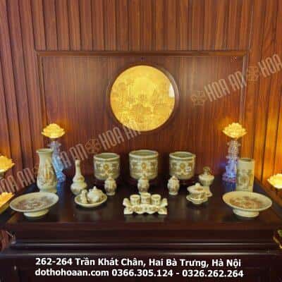 Bộ Đồ Thờ Thần Linh Men Vàng Ngà – bộ cơ bản, bàn thờ ngang 127 -155 cm
