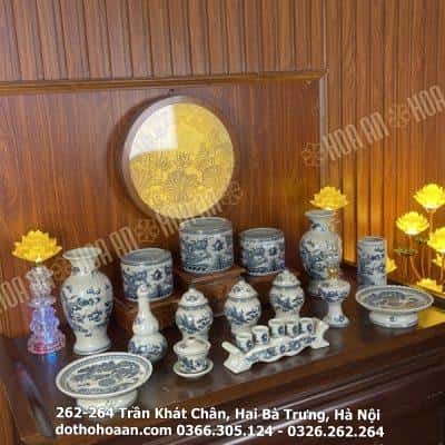 Bộ Đồ Thờ Gia Tiên Men Rạn Vẽ – bộ cơ bản, bàn thờ ngang 127 -155 cm2