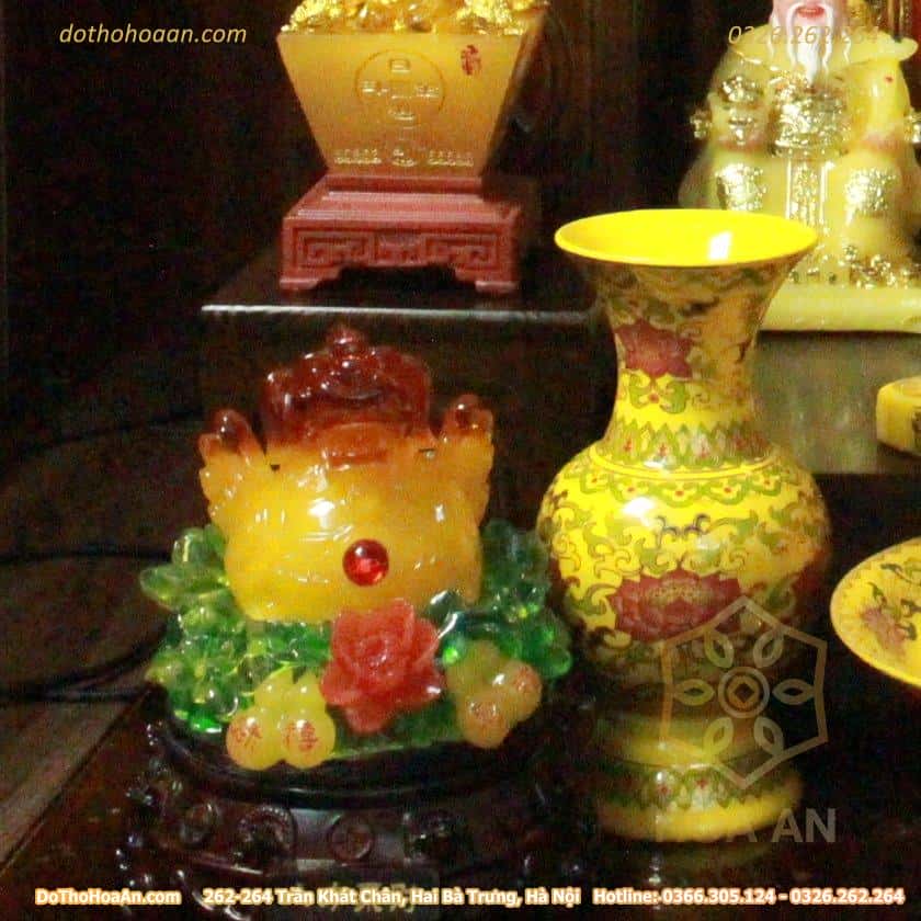 Ban Thờ Thần Tài Đương Đại Gỗ Xoan Màu Óc Chó Sứ Gấm Vàng (7)