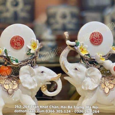 Cặp Voi May Mắn Tài Lộc Màu Trắng Ngà