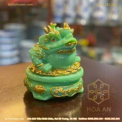 Cóc Thiềm Thừ Phong Thủy Đế Xoay Bột Đá Xanh Lục1