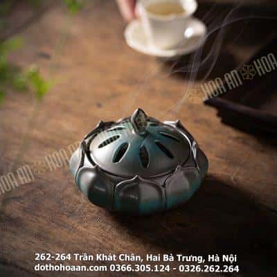 Lư Đốt Trầm Hoa Sen Sứ