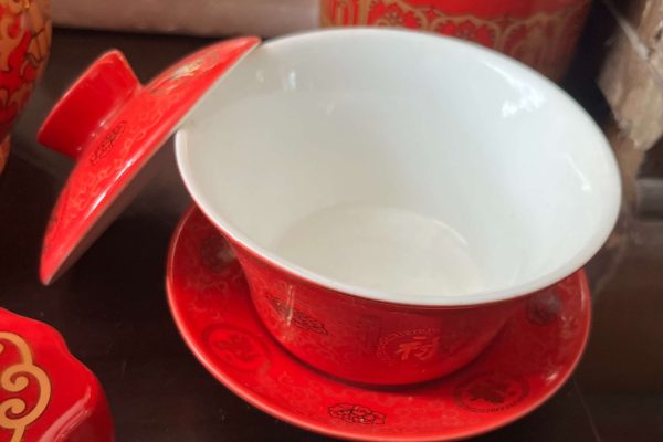 Bát Sâm/Bát Nước Sứ Gấm Đỏ
