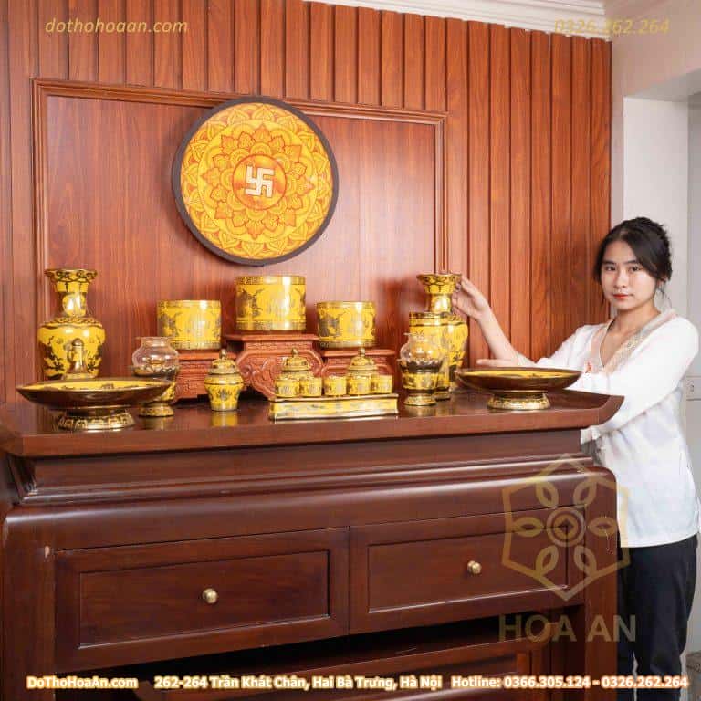 Bộ Đồ Thờ Gia Tiên Sứ Vàng Kim Sa