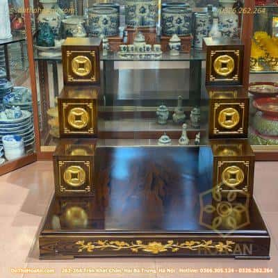 Đế Kê Bàn Thờ Thần Tài Xoan Vân Sen Dát Vàng Và Bục Tam Cấp Bàn Thờ Thần Tài Xoan Vân Đục Tiền Dát Vàng