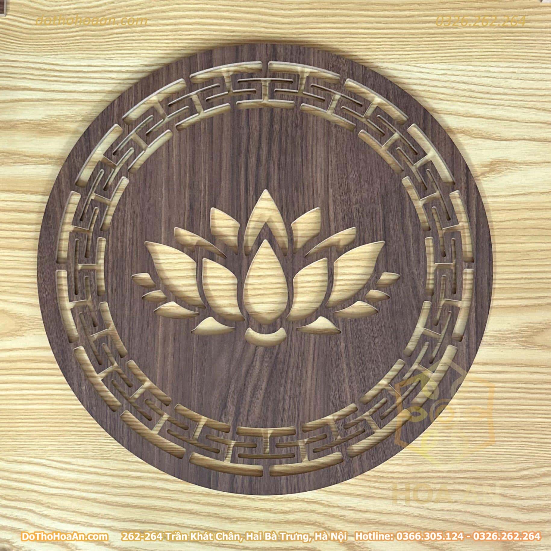 Tấm Trang Trí Trung Tâm Sau Ban Thờ Hoa Sen