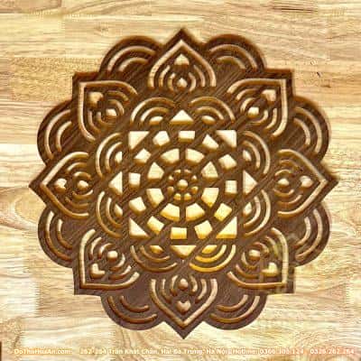 Tấm Trang Trí Trung Tâm Sau Ban Thờ Mandala