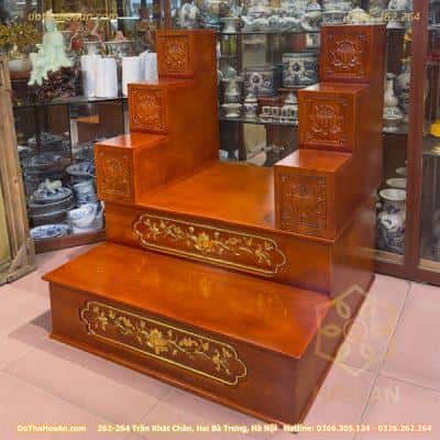 Kệ Kê Nhị Cấp 2 Cấp Ban Thờ Gỗ Xoan Màu Hương Dát Vàng Và Bục Tam Cấp Bàn Thờ Thần Tài Xoan Màu Hương Đục Sen1