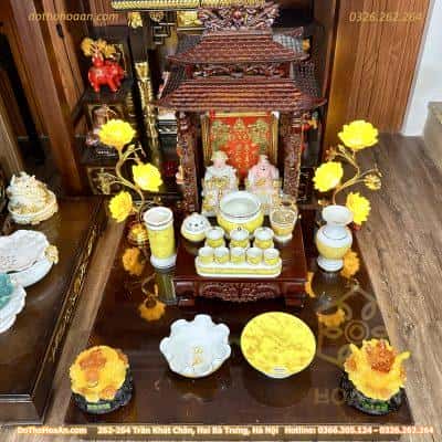 Bộ Ban Thờ Thần Tài Gỗ Xoan 2 Mái Chùa Màu Nâu Sứ Vân Đá Vàng