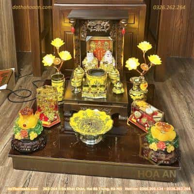Bộ Ban Thờ Thần Tài Gỗ Xoan Mái Bằng Chân Quỳ Màu Nâu Sứ Kim Sa Vàng4